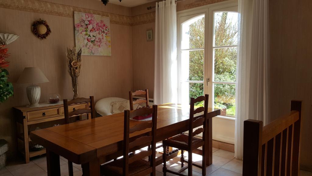 Chambres D'Hotes D'Evelyne Pluneret Bagian luar foto